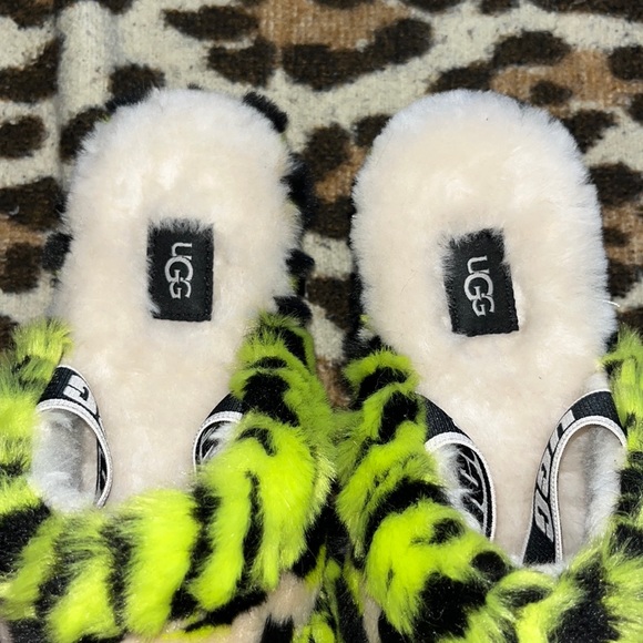 UGG Fluff yeah Animalia Slipper/ Key lime - Picture 5 of 6